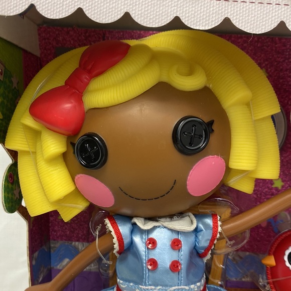 New Lalaloopsy Dot Starlight 12" Doll & Pet Red Bird - Picture 3 of 8